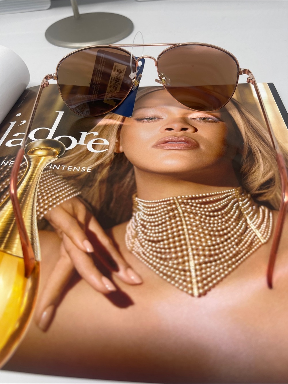 Aviator Sunglasses | Rose gold tone | 100% UVA-UVB protection - Picture 5 of 7